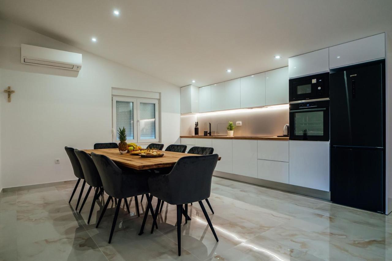Zagvozd Apartman Mlikota מראה חיצוני תמונה